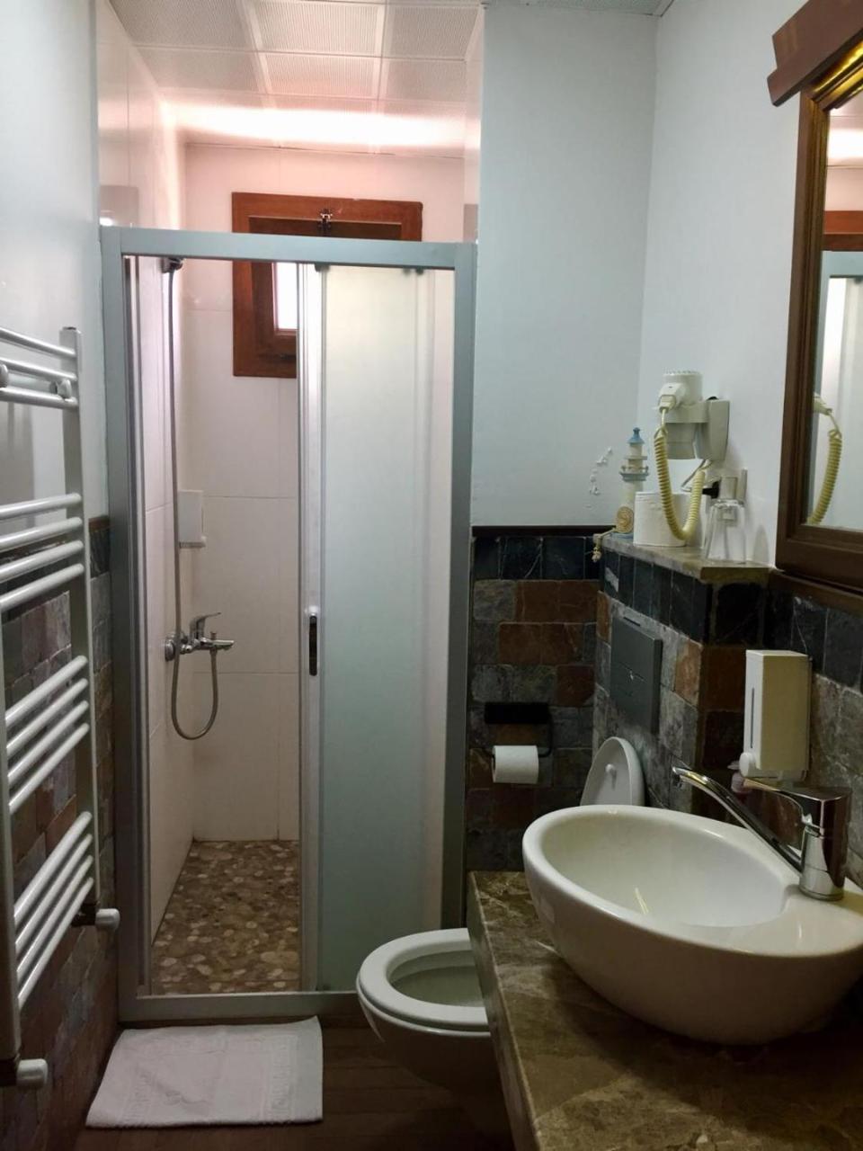 Kaptan Motel Siğacık Eksteriør bilde