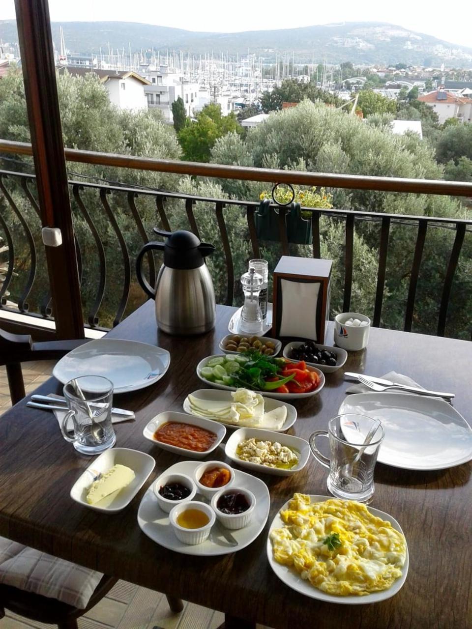 Kaptan Motel Siğacık Eksteriør bilde